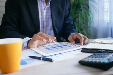 Strategic wealth management - staircase